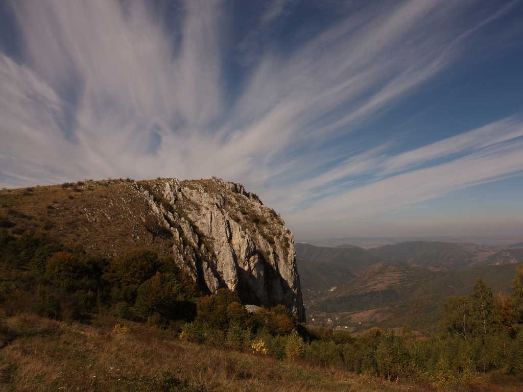 Foto Umarul estic al Pietrei Secuiului (c) Petru Goja